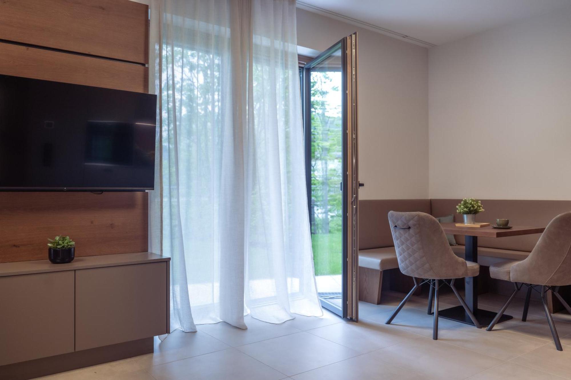 Gries Apartment *